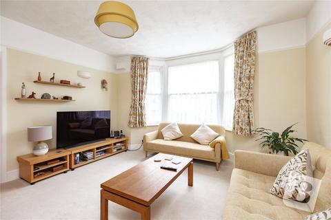 5 bedroom terraced house for sale - Campbell Road, Gravesend, Kent, DA11