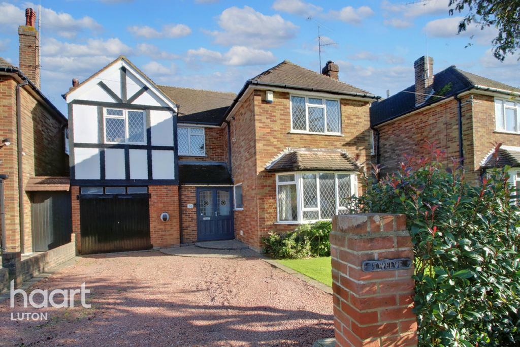 Stratton Gardens, Luton 5 bed detached house £650,000