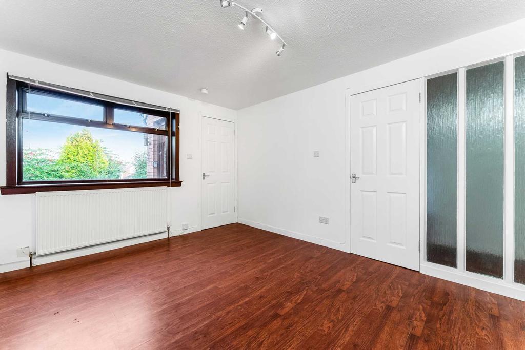 Bevan Grove, Johnstone 2 bed cottage for sale £89,000