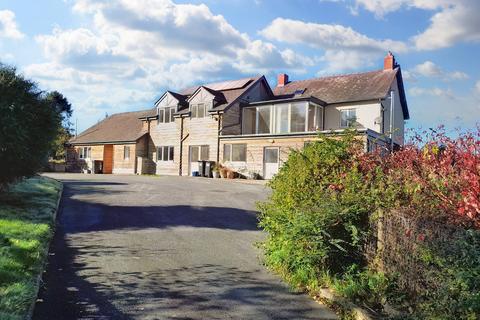 5 bedroom detached house for sale - Hassel Square, Llanfair Caereinion SY21