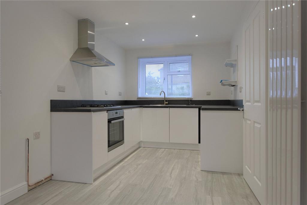 Forest Hill, Maidstone, ME15 3 bed detached house £1,595 pcm (£368 pw)