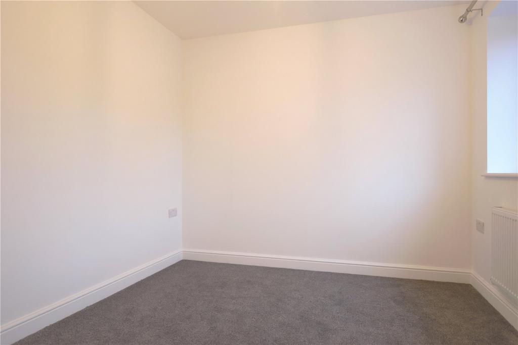 Forest Hill, Maidstone, ME15 3 bed detached house £1,595 pcm (£368 pw)