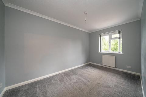 17 Hyde Lane, Park Street, St Albans, AL2 2JL