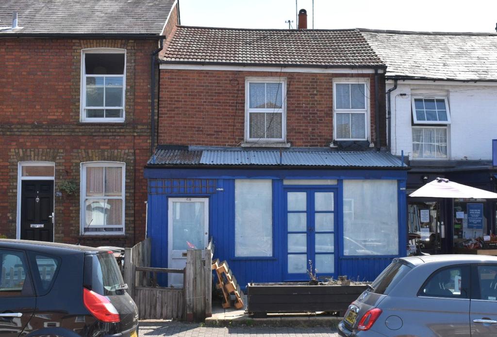 Lattimore Road, St Albans, Herts, AL1 2 bed terraced house £500,000