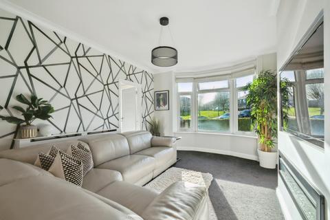 34 Curling Crescent, Glasgow, G44 4QH