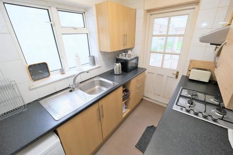 16 Melrose Crescent, Orpington, BR6 9NT