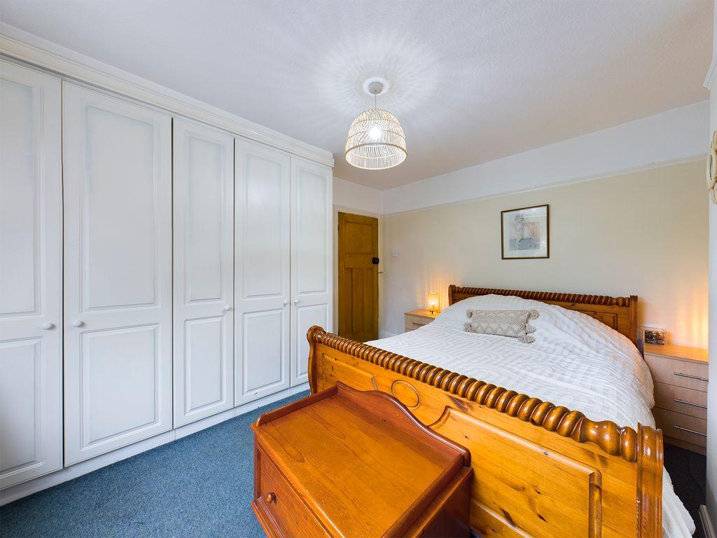 Bedroom 2 (Double)