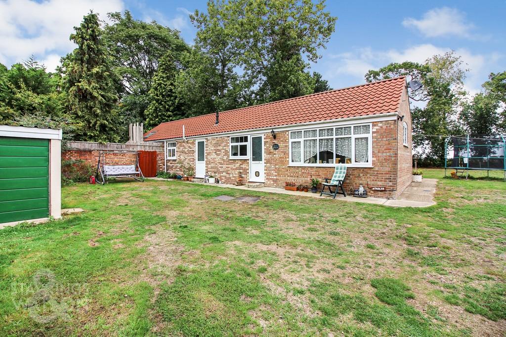 Grange Road, Cantley, Norwich 2 bed detached bungalow for sale £350,000