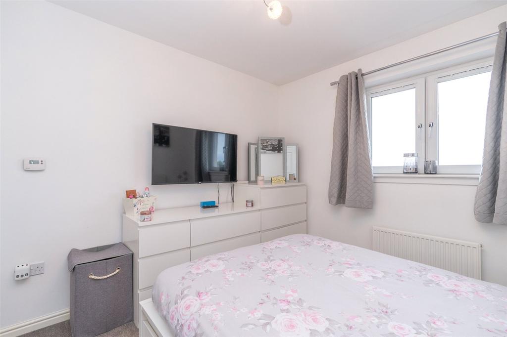Bedroom 1 Alt