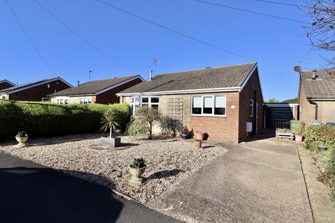 3 bedroom detached bungalow for sale - Rivehall Avenue, Welton, Lincoln