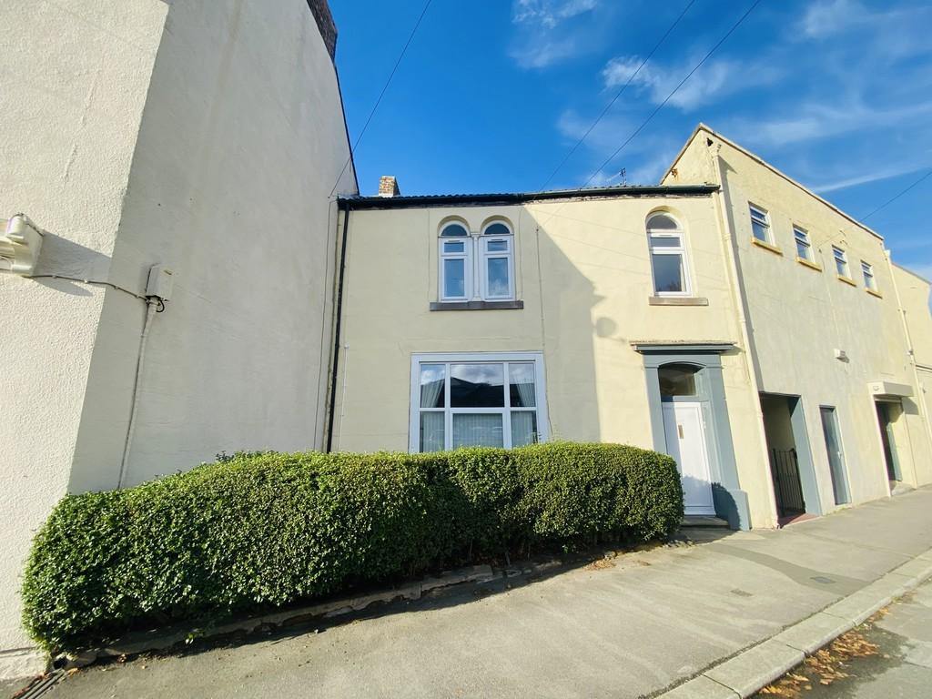 Fountain Street, Guisborough 2 bed flat £550 pcm (£127 pw)