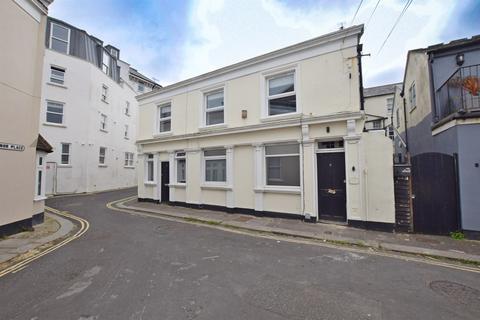 3 bedroom flat to rent, Manor Place, Bognor Regis, PO21