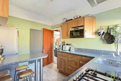 2 bedroom apartment for sale - Ladysmith Road