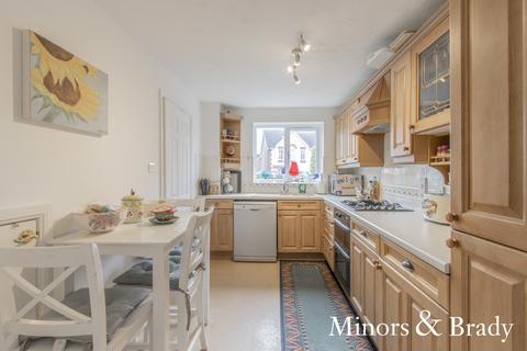 58 Bunyan Close, Norwich, NR7 0UZ