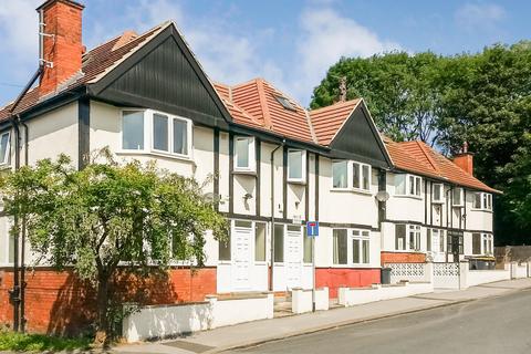 6 bedroom terraced house to rent, BILLS INCLUDED - Rokeby Gardens, Headingley, Leeds, LS6