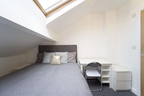 1 bedroom flat to rent, Alexandra Road, Leeds
