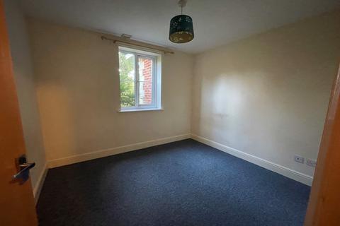 2 bedroom apartment to rent, Park House, Green Lane, Horley, Surrey