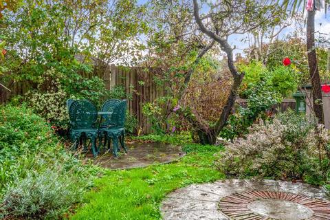 30 Ditton Road, Bexleyheath, DA6 8JL