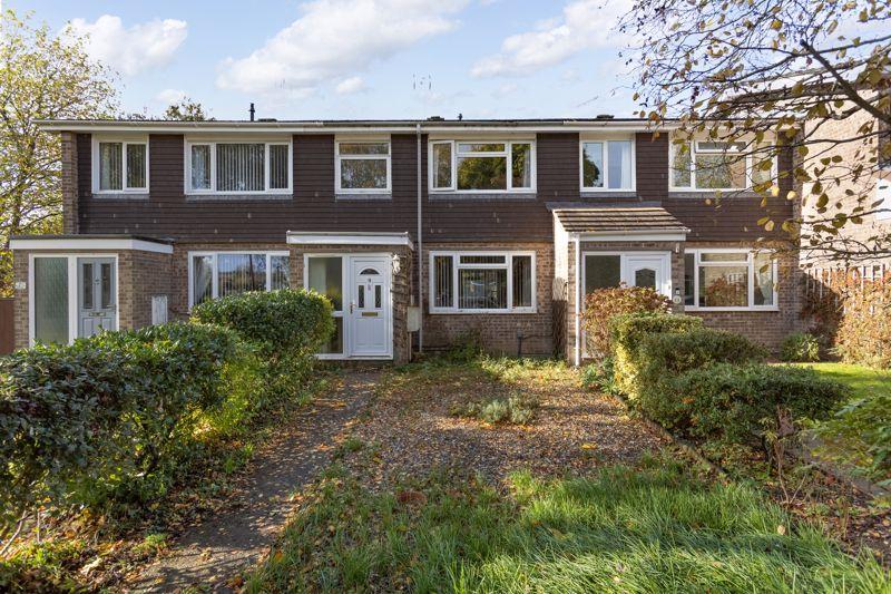 Wyke Road, Trowbridge 3 bed terraced house £230,000