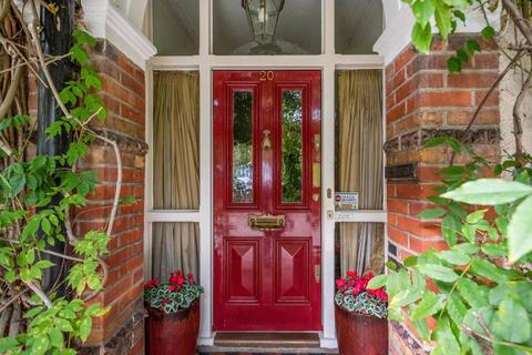 20 Crescent Road, Sidcup, DA15 7HN