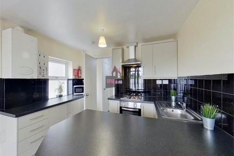 3 bedroom flat to rent - Bolton Road, Salford, Manchester