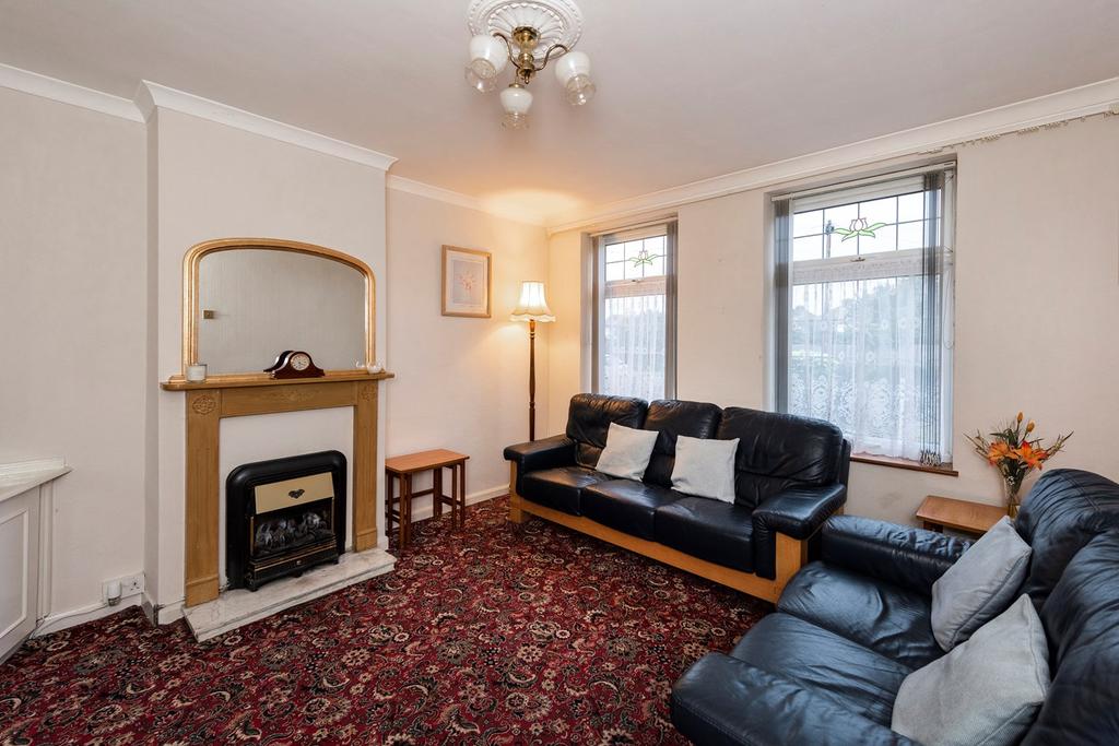Charlton Park Lane, Charlton, SE7 3 bed terraced house for sale £425,000