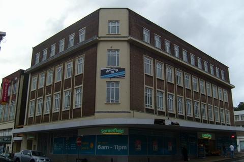 Studio to rent - Portland House, The Kingsway, City Centre, Swansea