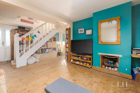 9 Valley Side, London, E4 7SR