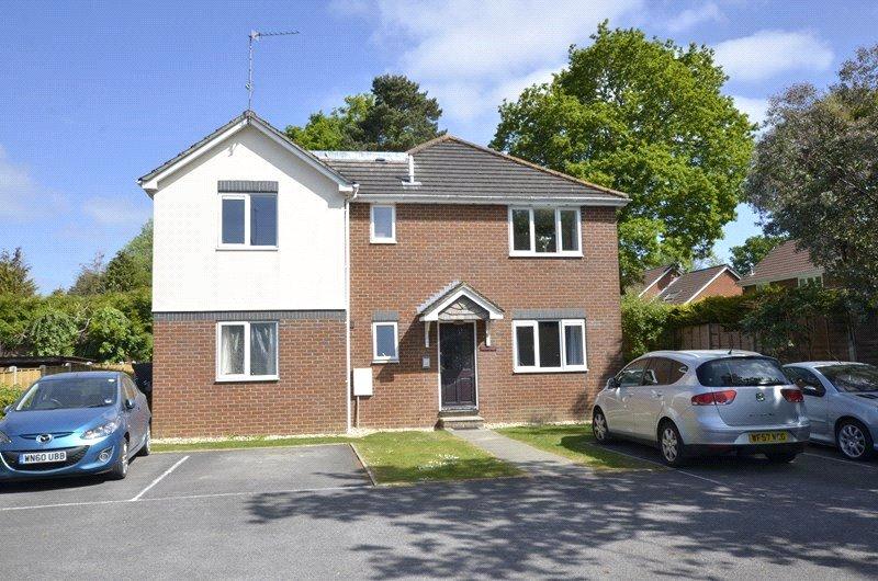 Pembrook Court, 523 Wimborne Road East, Ferndown, Dorset, BH22 1 bed