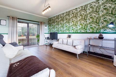 5 bedroom detached villa for sale - Carnwath Road, Carluke