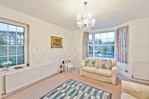 4 bedroom semi-detached house for sale - Quakers Lane, Potters Bar, EN6