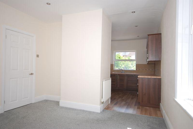West Street, Yeovil 3 bed apartment £900 pcm (£208 pw)