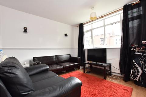 2 bedroom apartment for sale - The Village Street, Leeds, West Yorkshire