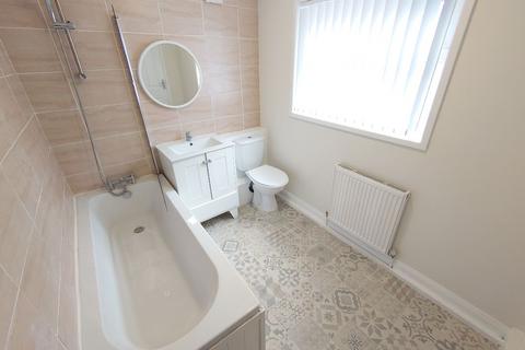 2 bedroom terraced house to rent, Renfrew Street, Liverpool