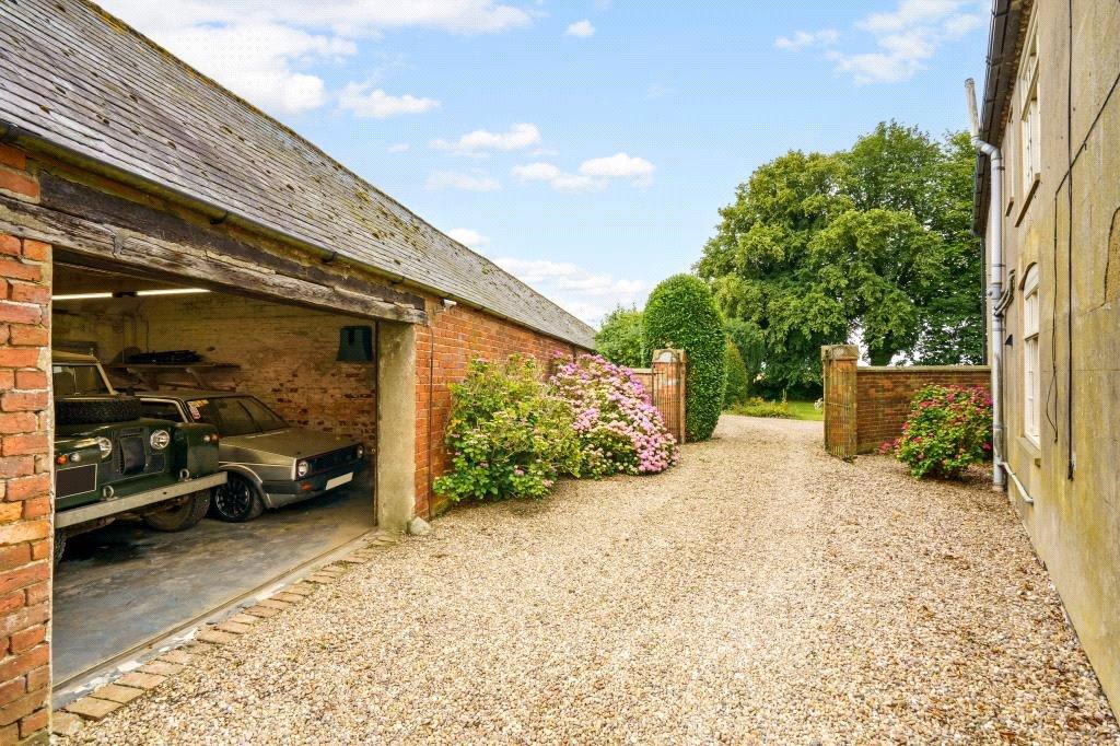 Triple Garage