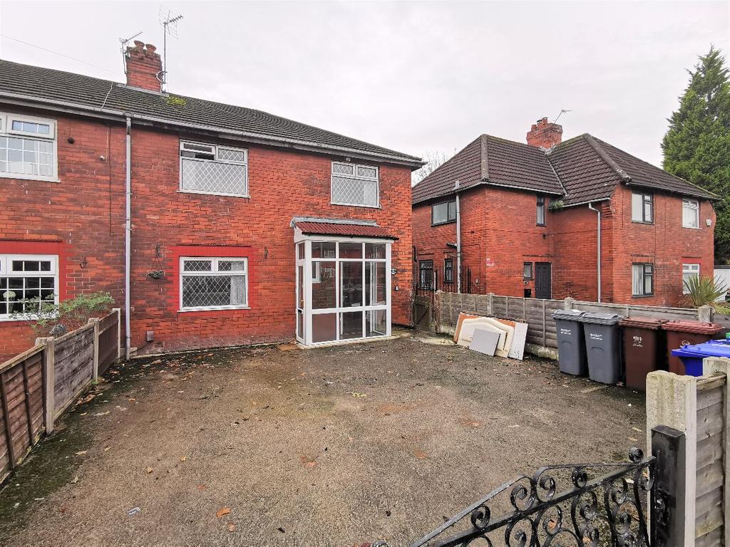 Wilbraham Road, Manchester, M14 7EW 4 bed semidetached house £1,495