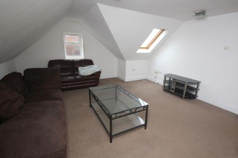 1 bedroom flat for sale - High Street, Stevenage