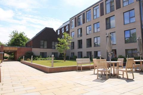 2 bedroom apartment for sale - Chapter House, Monks Close, Lichfield