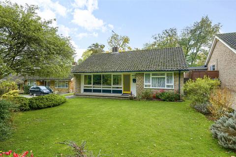 3 bedroom detached bungalow for sale - Colworth Road, Sharnbrook, Bedford