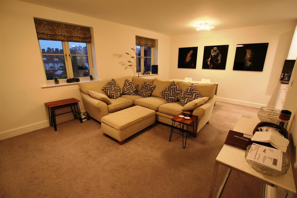 Austincourt,22loungediner2.JPG