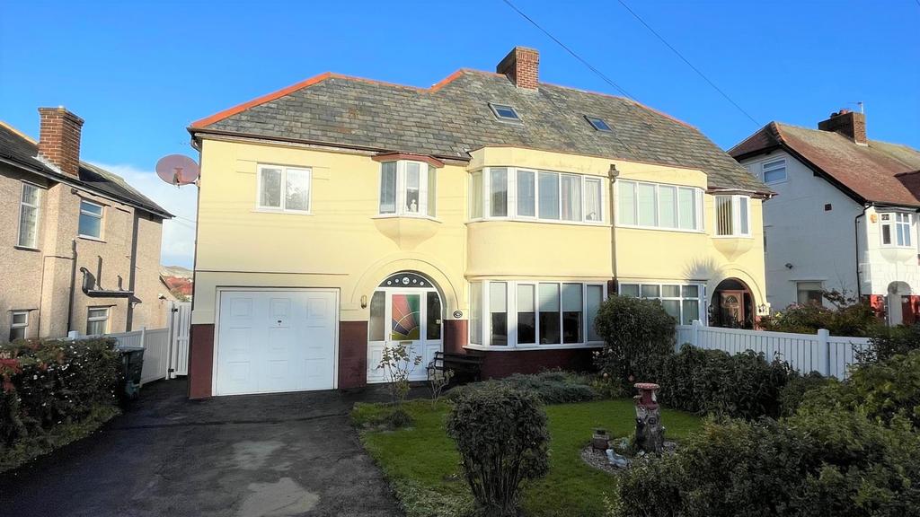 Roumania Drive, Craig y Don, Llandudno 5 bed semidetached house for