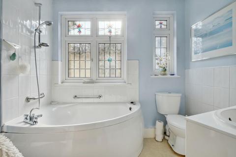 96 Kent House Road, Beckenham, BR3 1JJ