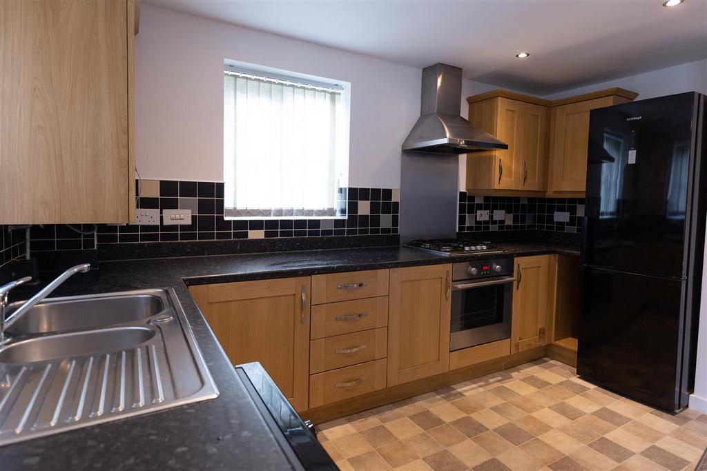 Kitchen A.jpg