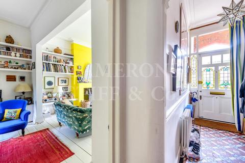 53 Wrentham Avenue, London, NW10 3HN