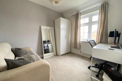 16 Earls Close, Moulton, Northampton, NN3 7BH