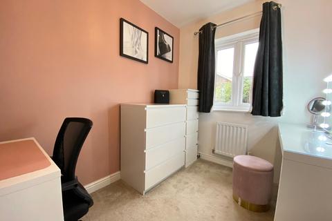 16 Earls Close, Moulton, Northampton, NN3 7BH