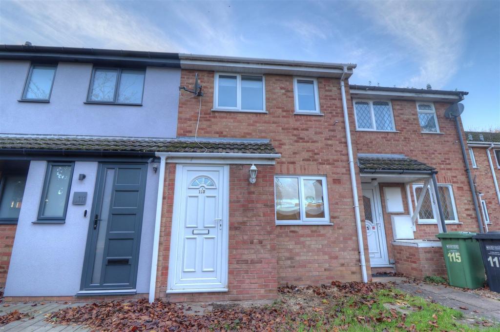 Forest Gate, Evesham 3 bed terraced house £875 pcm (£202 pw)