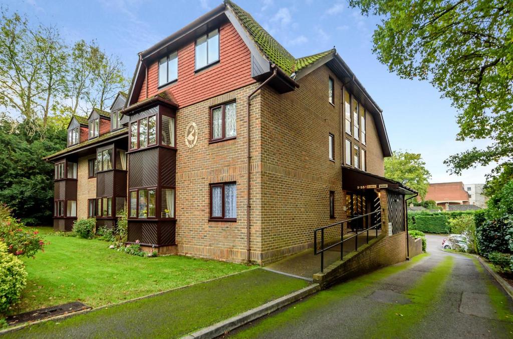 Merdon Avenue, Hiltingbury, Chandler's Ford 1 bed retirement property