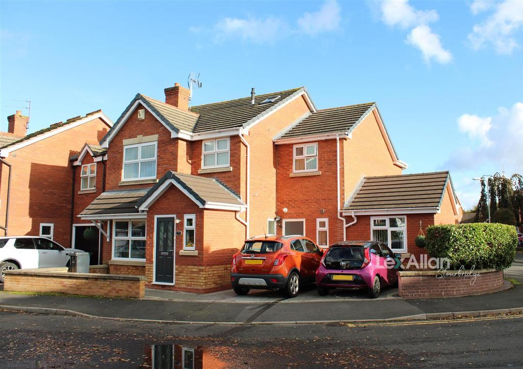 Belfry Drive, Wollaston, Stourbridge 6 bed detached house for sale £