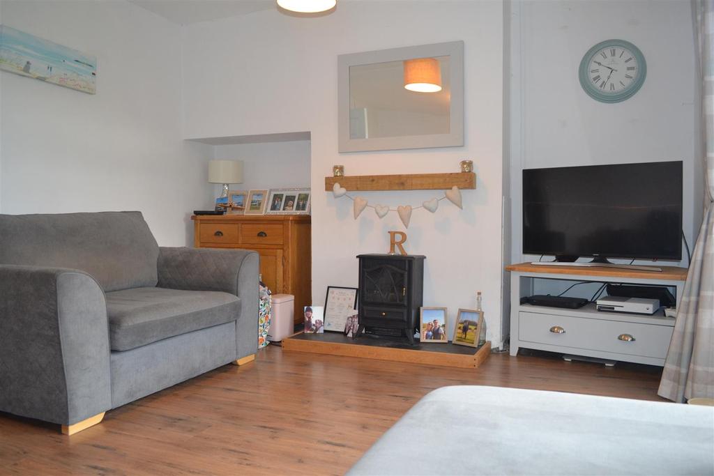 Westcroft, Leominster 2 bed semidetached house £195,000